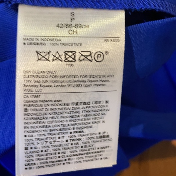 Banana republic cap sleeve blouse - Picture 3 of 3